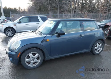 2010 Mini Cooper from USA, damaged, VIN WMWMF3C51ATU79373
